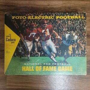1970 Cadaco Foto Electric Professional Football Game Hall of Fame